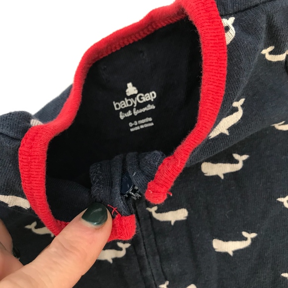 Baby Gap Whale Romper - Picture 4 of 6
